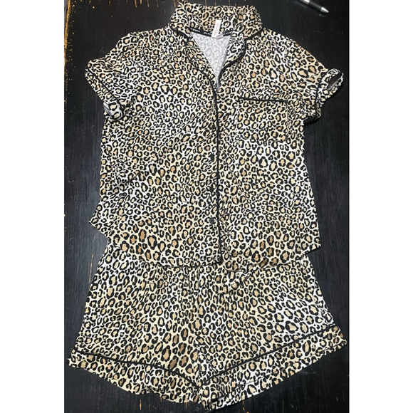 Joyspun Other - Women's Joyspun Leopard Print Pajama Set S Beige Black